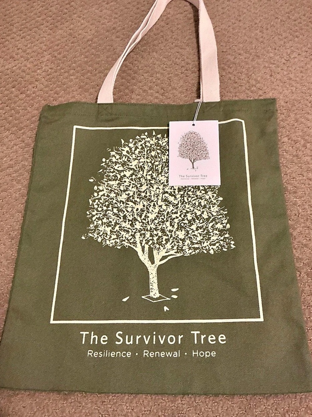 9/11 Memorial & Museum Survivor Tree Tote - Green